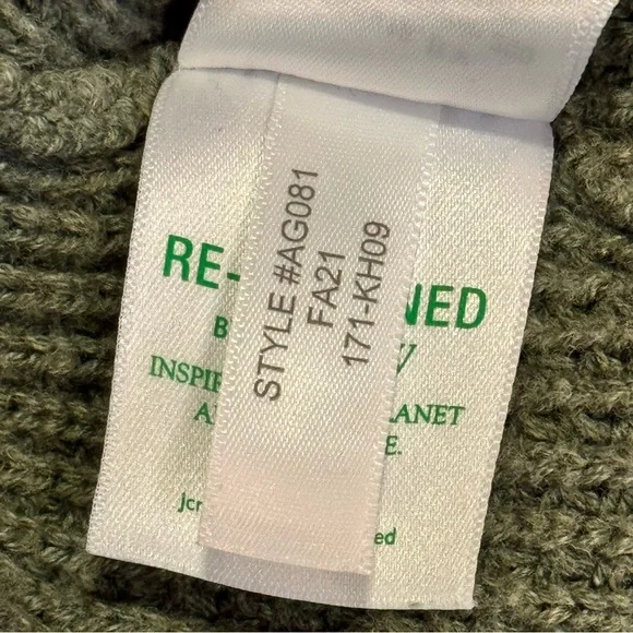 J.Crew men’s sweater (size xl) hunter green.  Pre-owned - Picture 13 of 15
